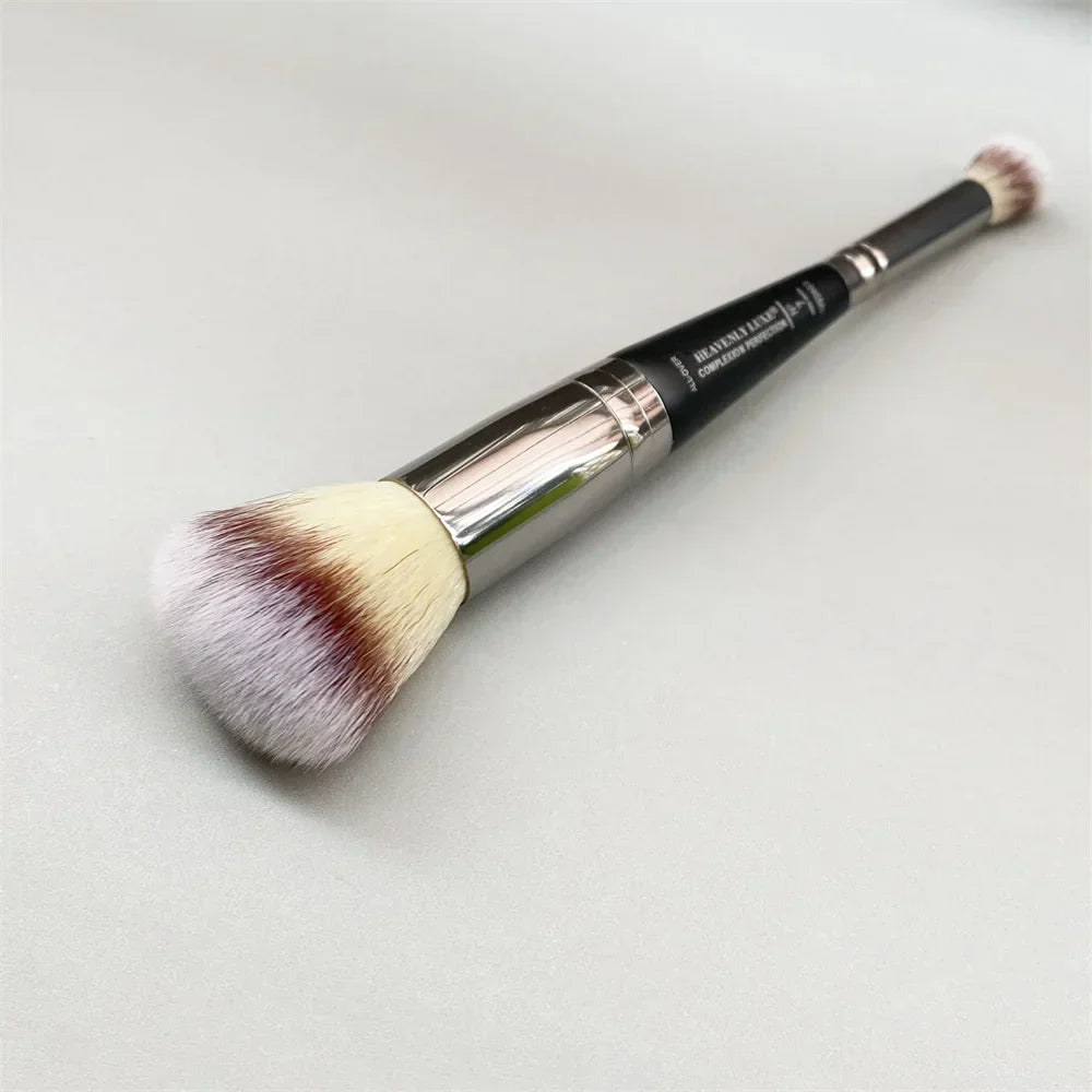 Double-Ended Complexion Perfection Makeup Brush - Foundation