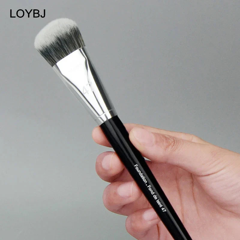 Loybj Professional Foundation Brush Broom Head Liquid