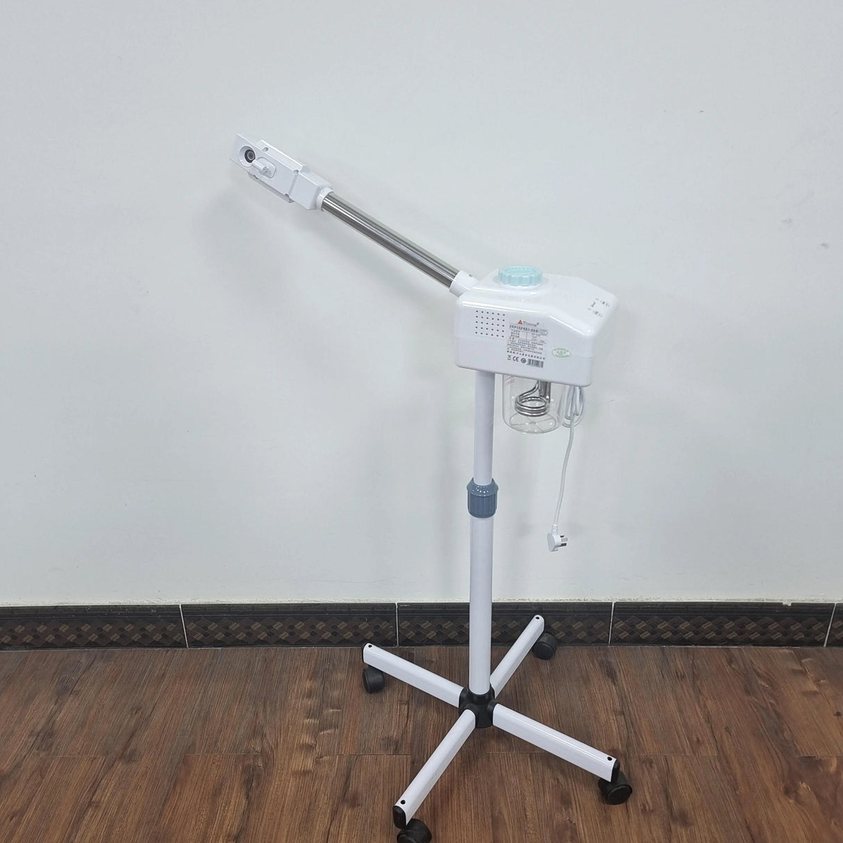 Professional Facial Steamer Hot Thermal Spray Device Beauty