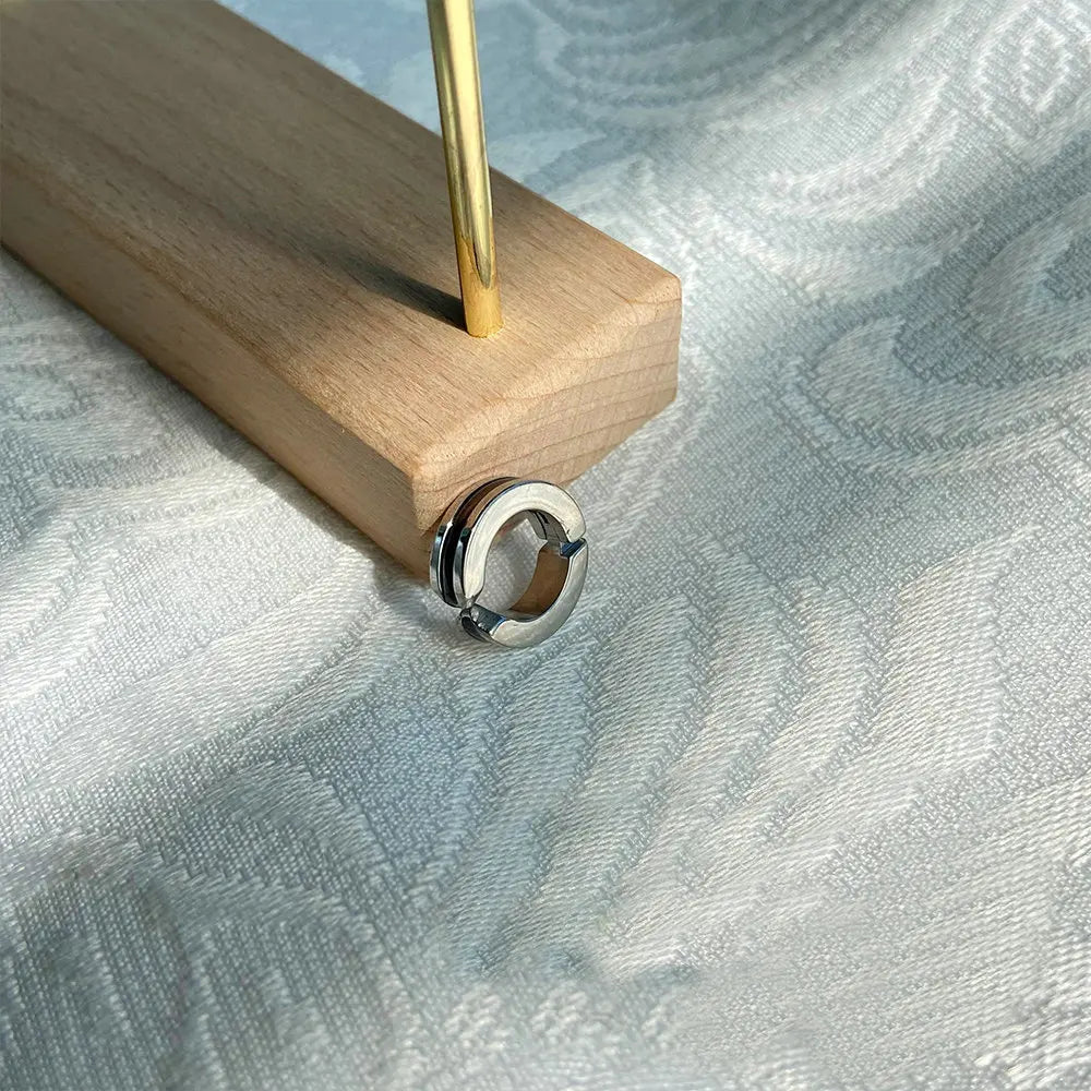 Tokyo Revengers Haitani Ran Earrings Ear Clips Cosplay