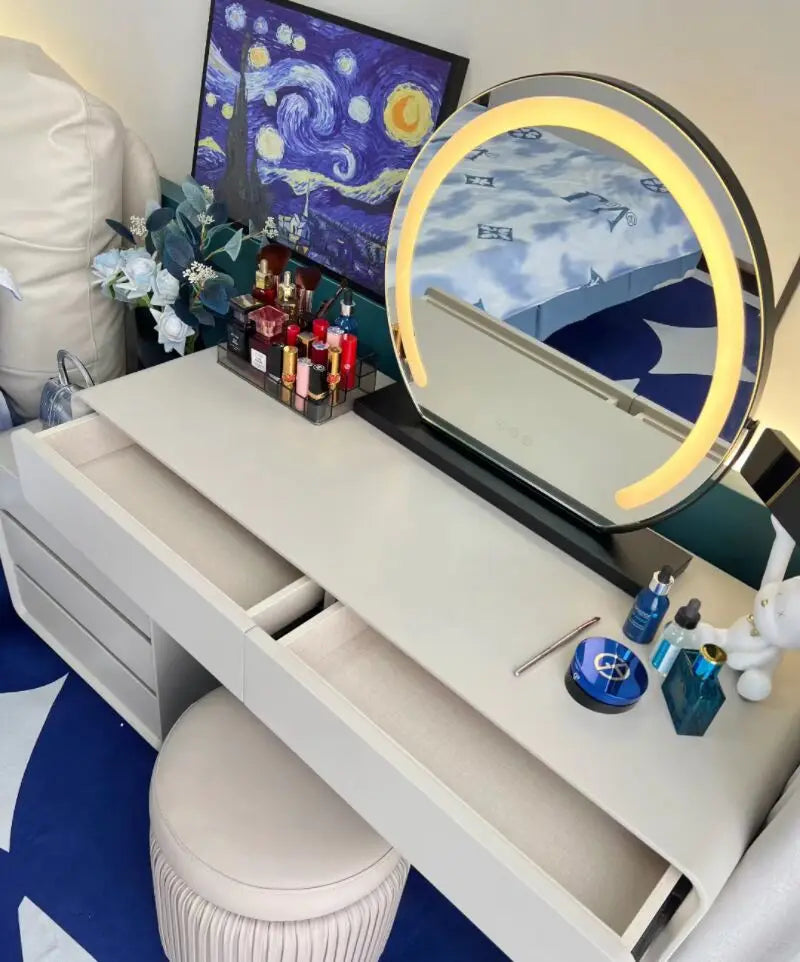 LED Round Vanity Mirror with 10X Magnification