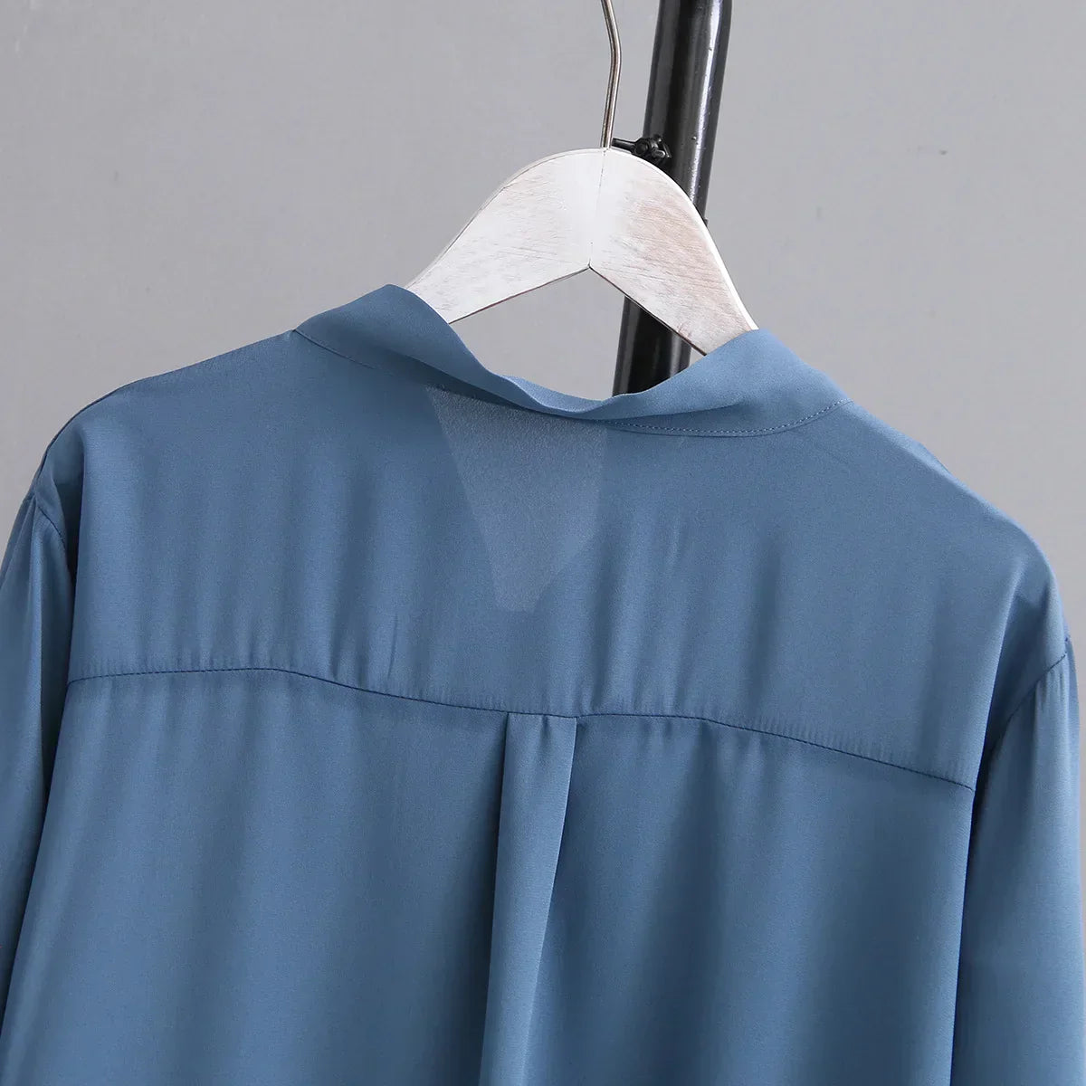 Autumn Women Shirt Fashion Solid Color Bow Tie