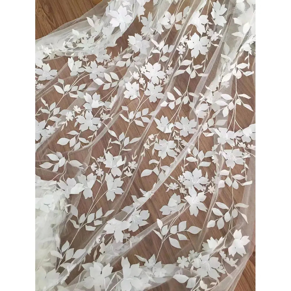 Romantic 3D Flowers Appliques Wedding Dresses Spaghetti Strap