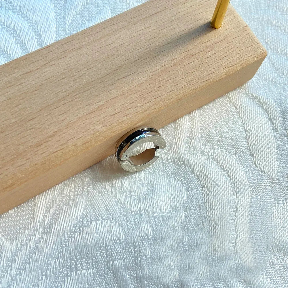 Tokyo Revengers Haitani Ran Earrings Ear Clips Cosplay