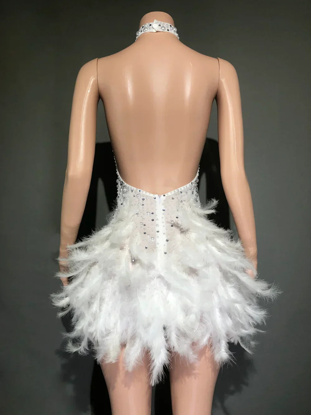Sexy Rhinestones Pearls Halter Backless Short White Feathers