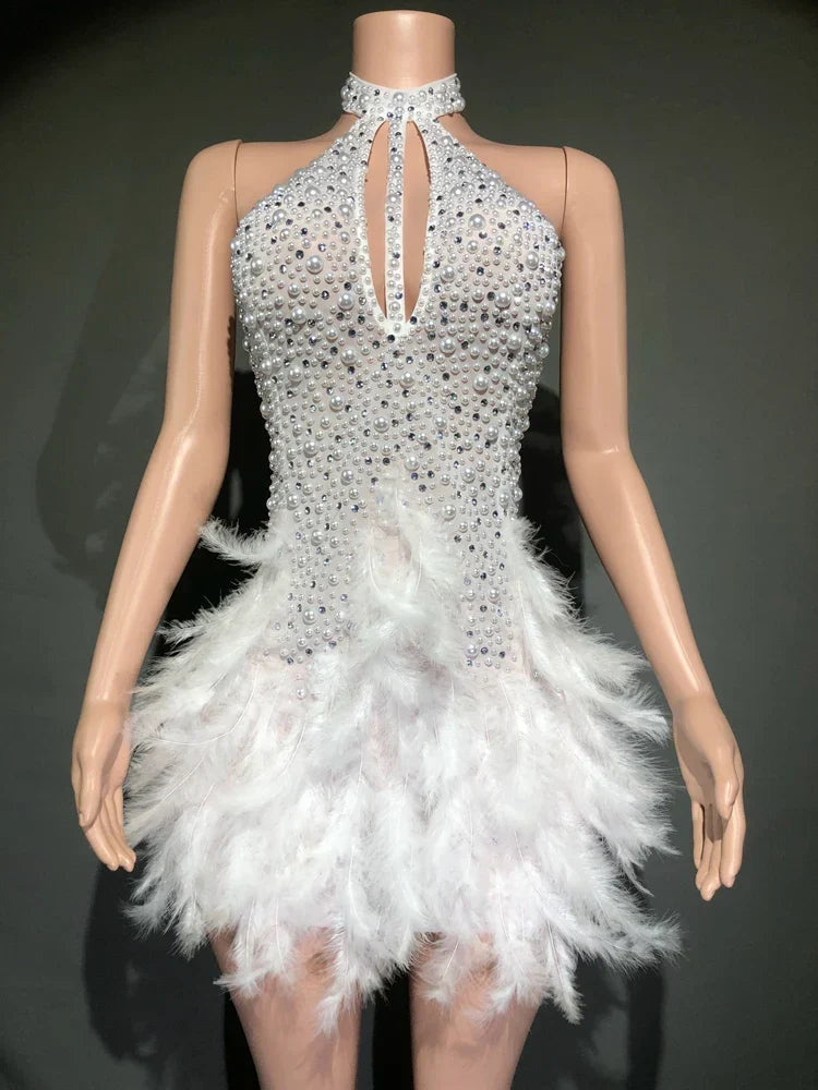Sexy Rhinestones Pearls Halter Backless Short White Feathers