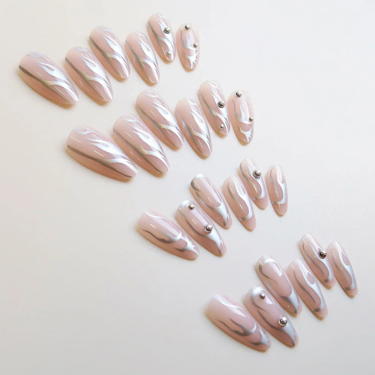 Wearable Silver Stripes Yk False Nails Long Almond
