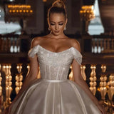 Retro Vestido De Novia Appliques Satin Beading Wedding